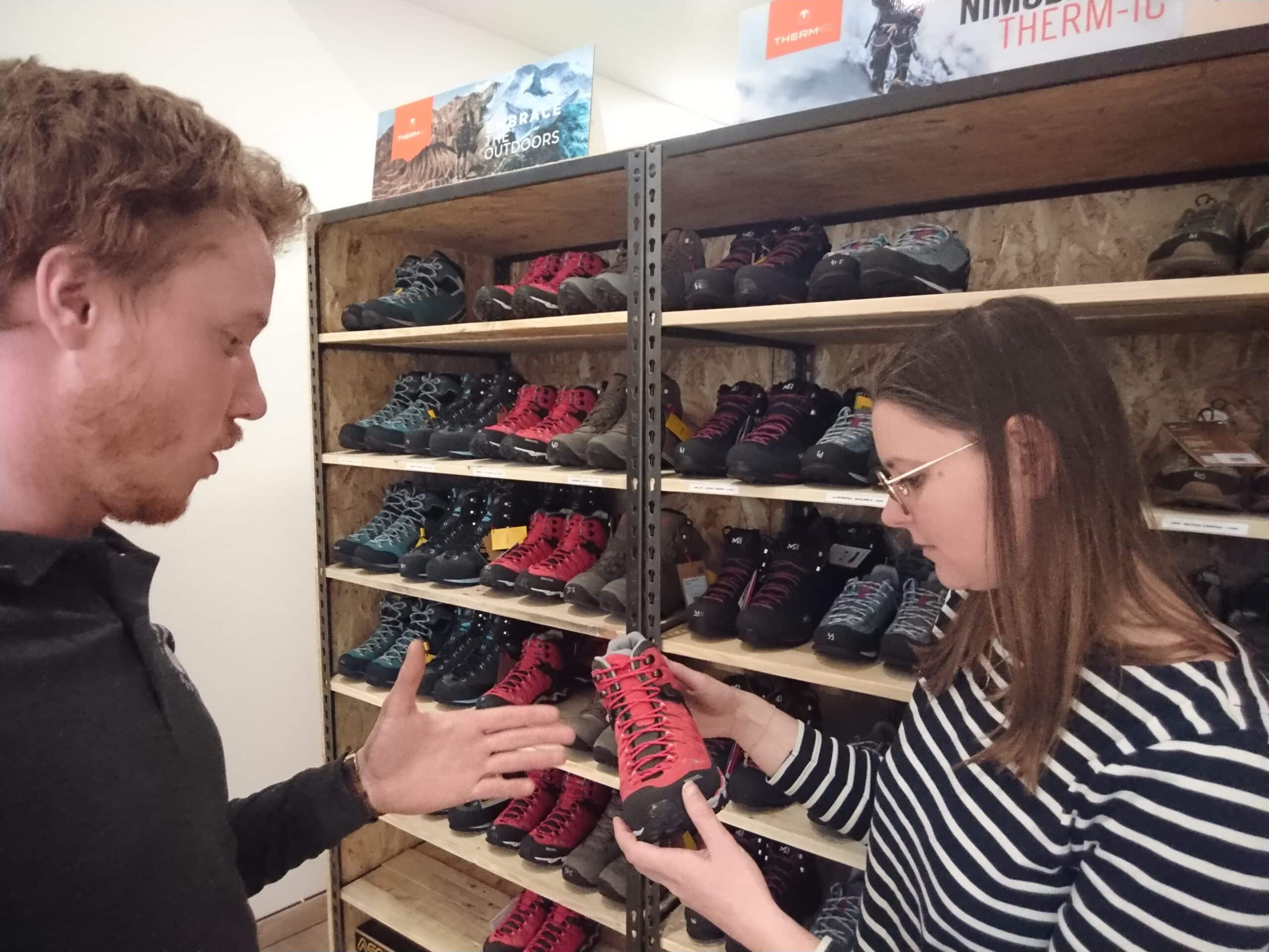 Chaussure randonnée. Compagnons des Cimes Toulouse. Magasin de randonnée